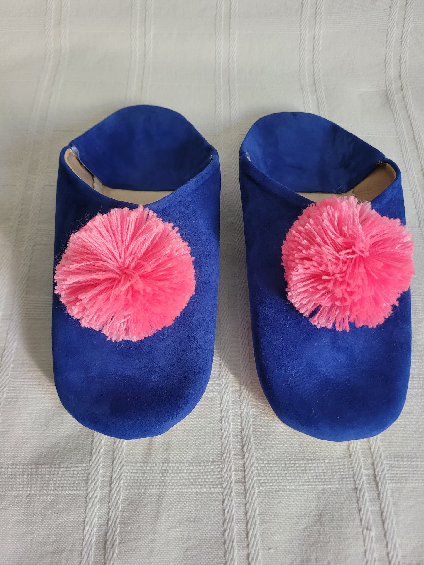 BABOUCHES BLEUES POMPOM