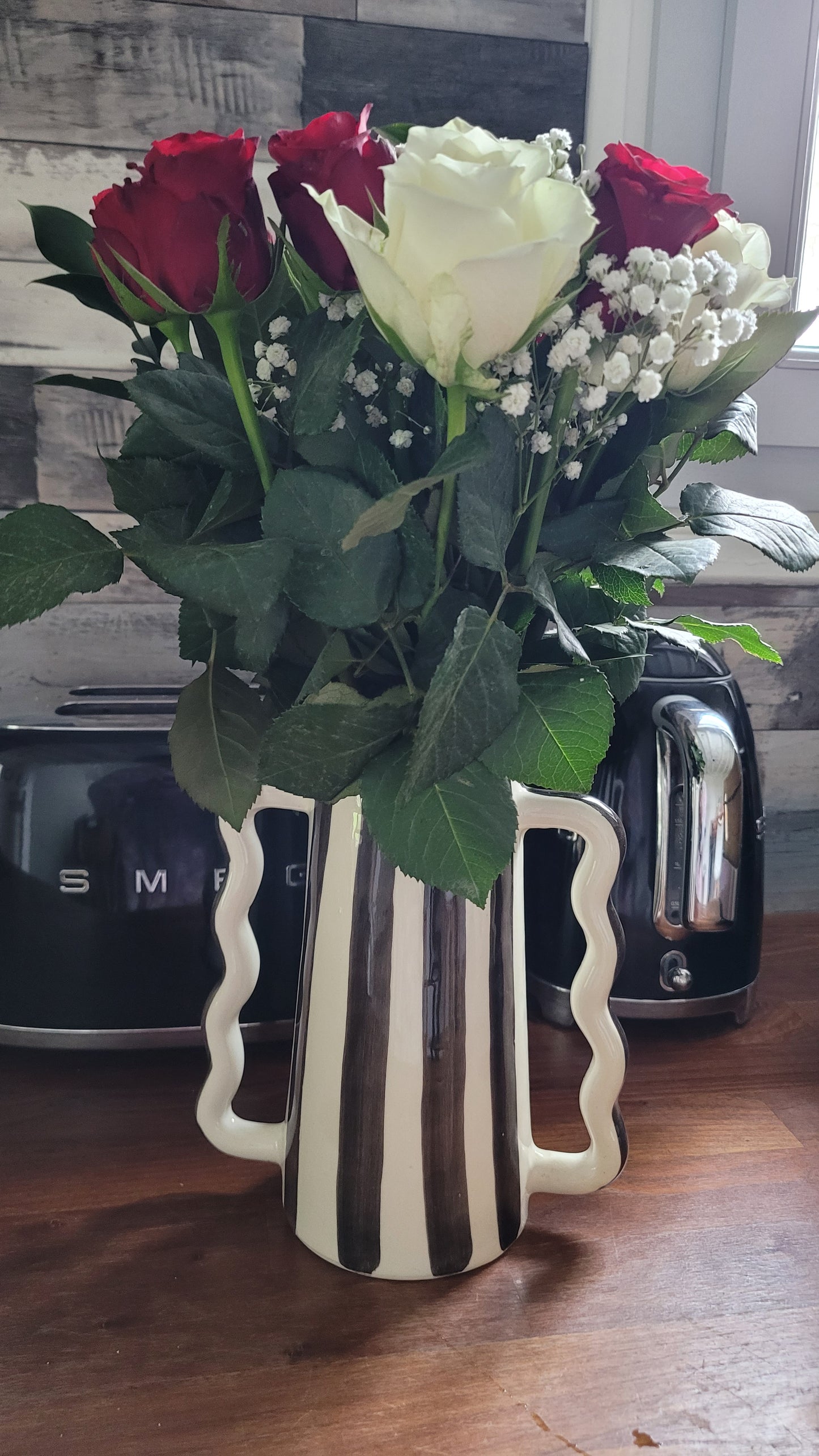 VASE CARAFE RAYE