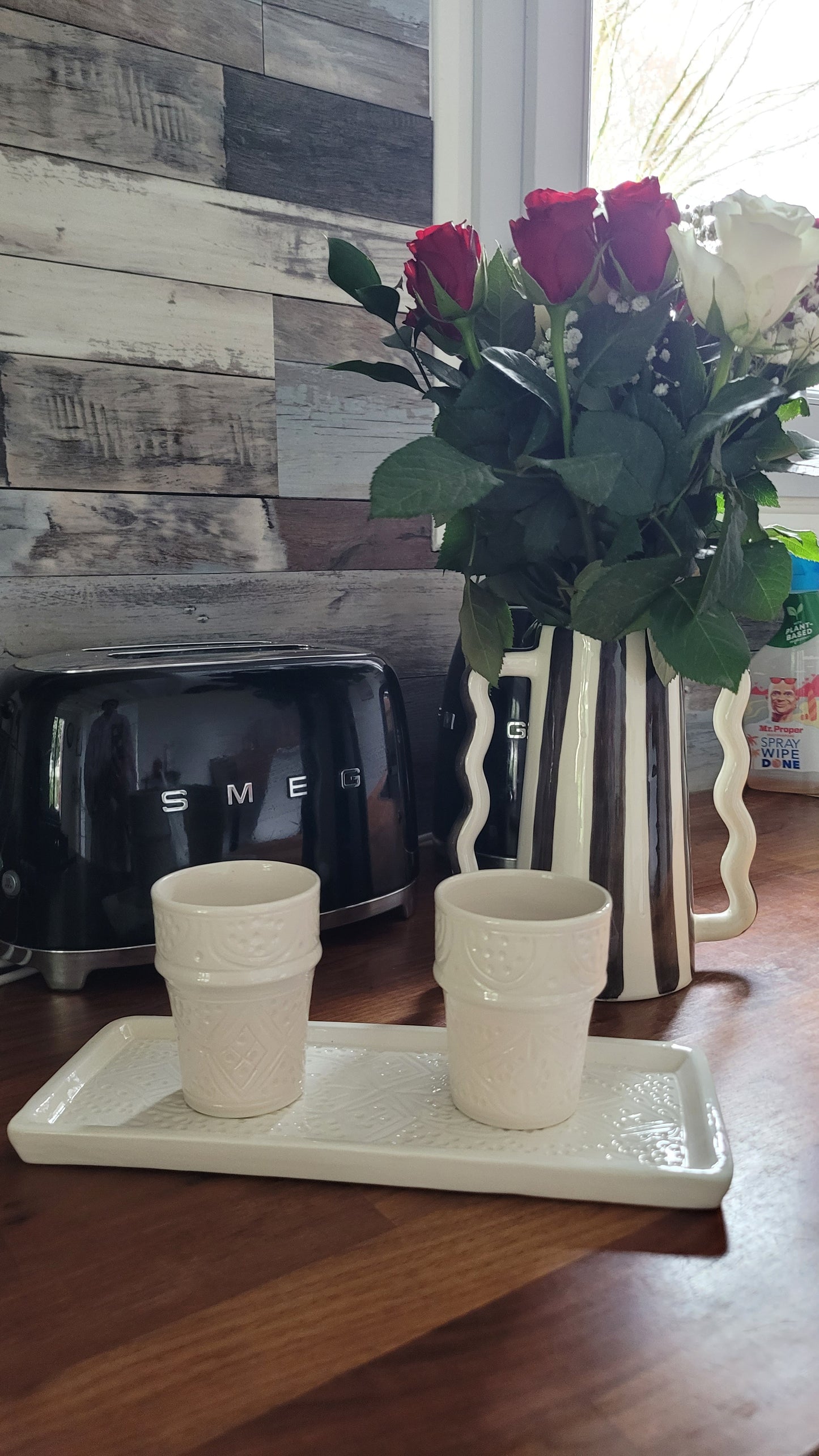 DUO VERRES ET ASSIETTE-PLATEAU SWAK