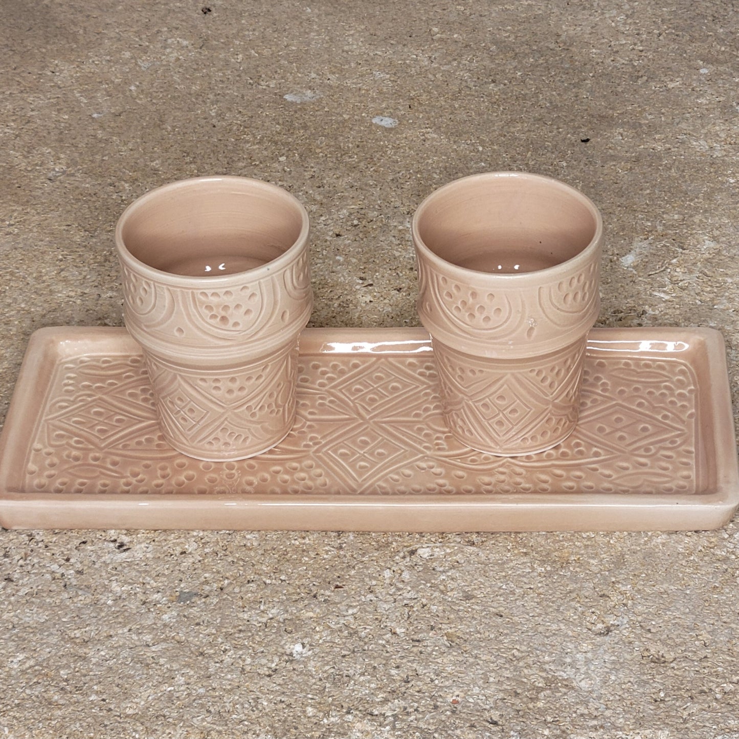 DUO VERRES ET ASSIETTE-PLATEAU SWAK