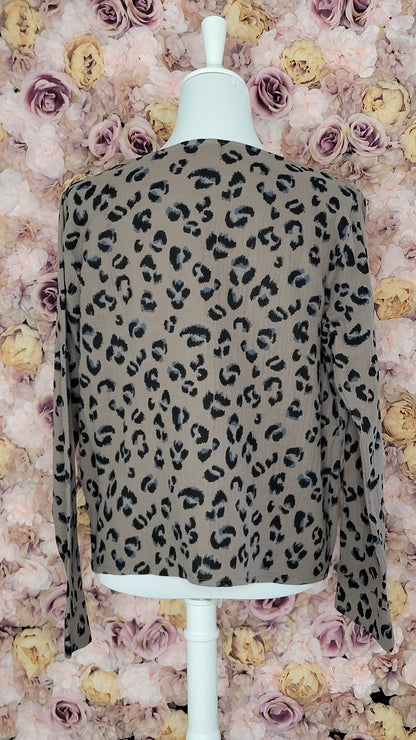 Blouse LEO – Gaze de coton imprimé léopard taupe et noir
