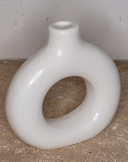 Vase Donut en Tadelakt – Objet déco artisanal marocain, design minimaliste