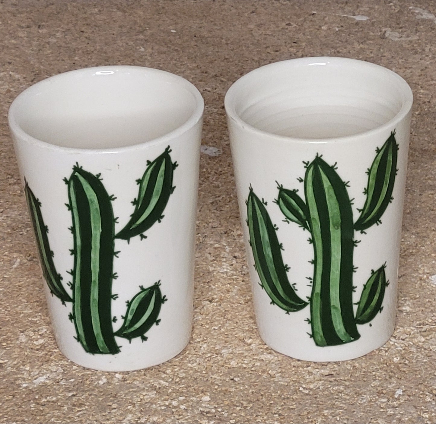 Lot de Tasses en Céramique Motif Cactus ou Palmiers