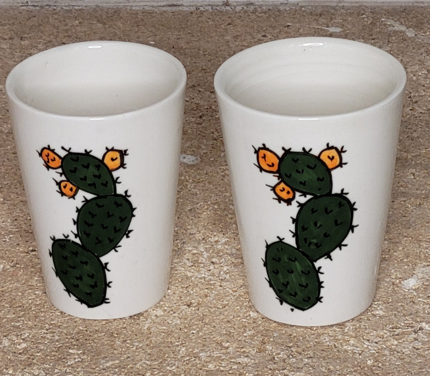 Lot de Tasses en Céramique Motif Cactus ou Palmiers